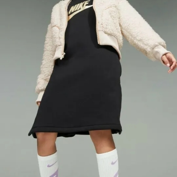 Nike Sportswear Full Zip Sherpa Jacket. Brand New. Big Kids Size: Large - Picture 2 of 6